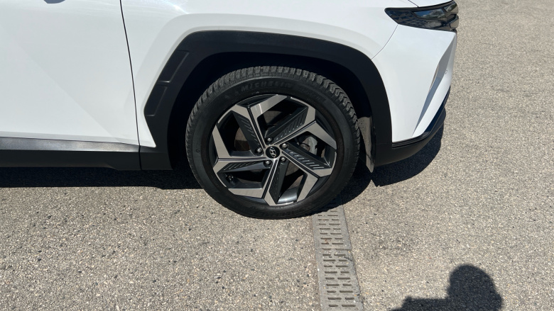 Hyundai TUCSON 1.6 TGDi Plug-in Hybrid Premium 5dr 4WD Auto Estate